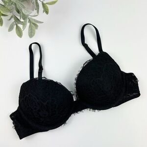 Victoria's Secret Dream Angels Push-Up Bra Size 34B in Black Lace